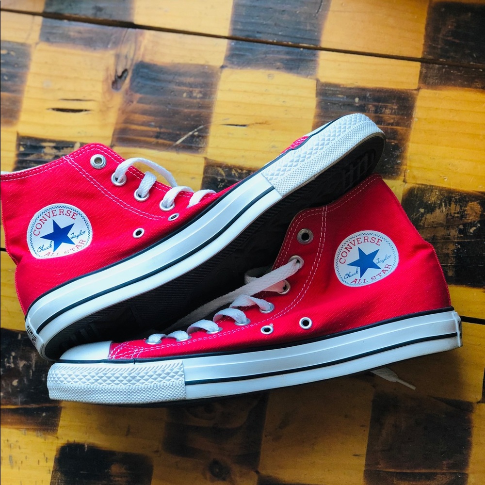 Women’s Red Hightop Converse